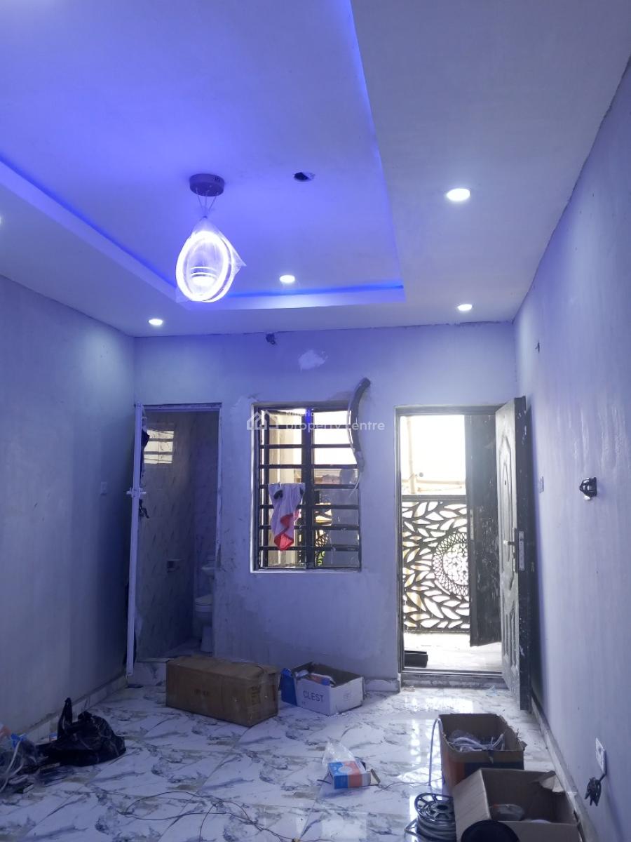Luxury Newly Built 2 Bedroom, Bucknor Estate, Isolo, Lagos, Flat / Apartment for Rent
