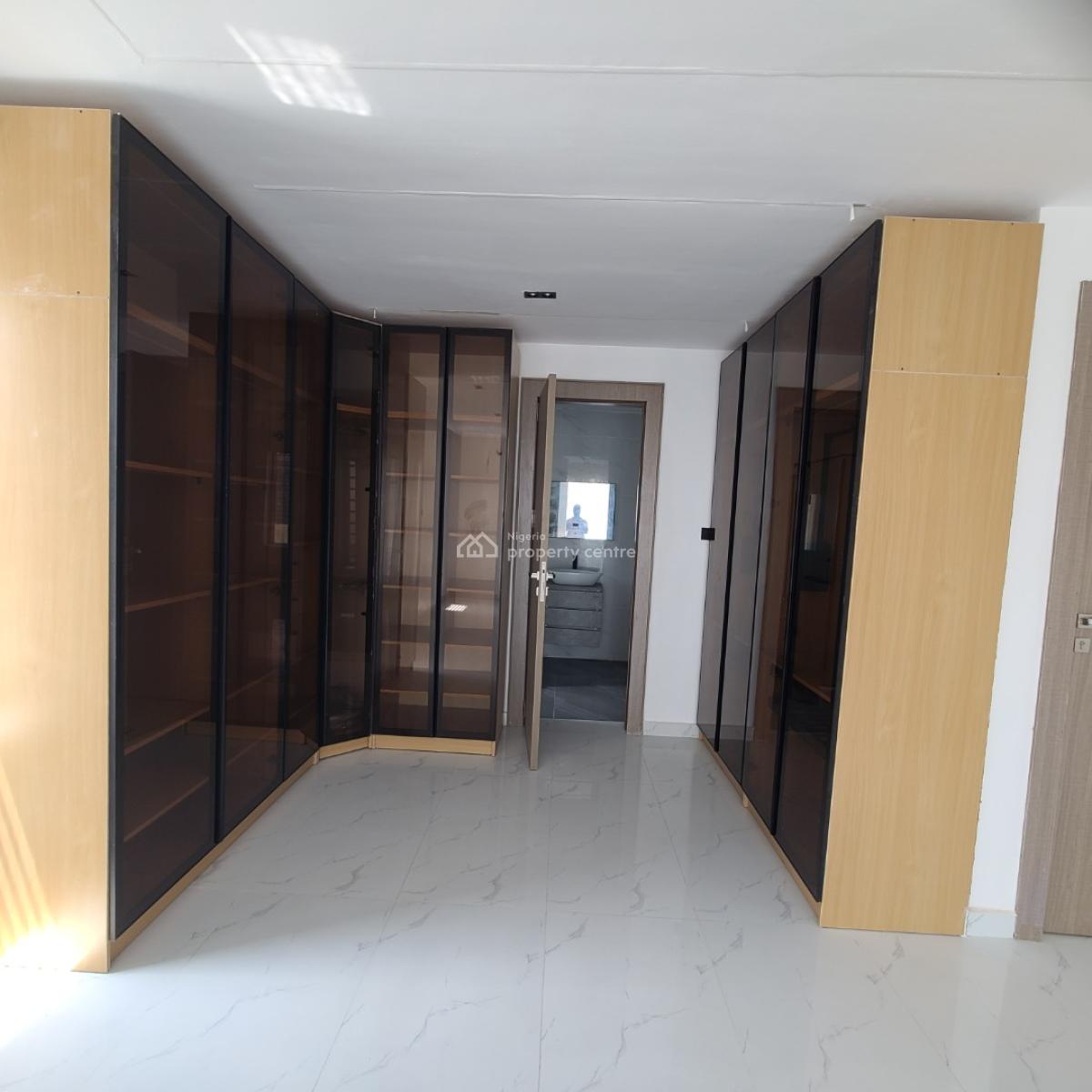 5bedroom Semi Detached Duplex, Vgc, Lekki, Lagos, Semi-detached Duplex for Sale