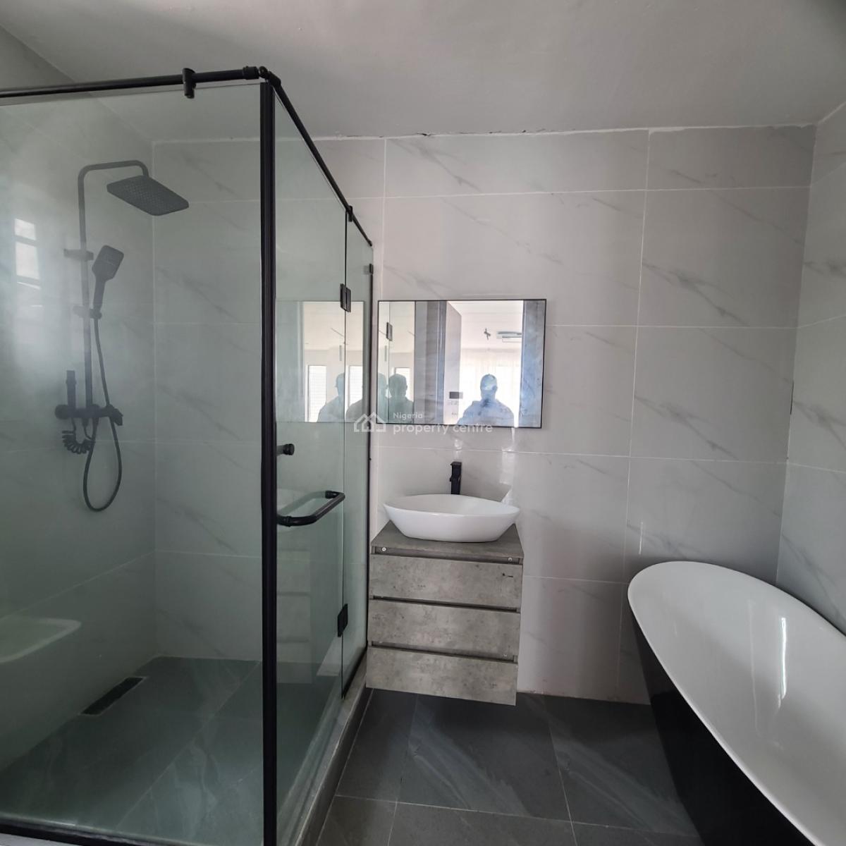 5bedroom Semi Detached Duplex, Vgc, Lekki, Lagos, Semi-detached Duplex for Sale