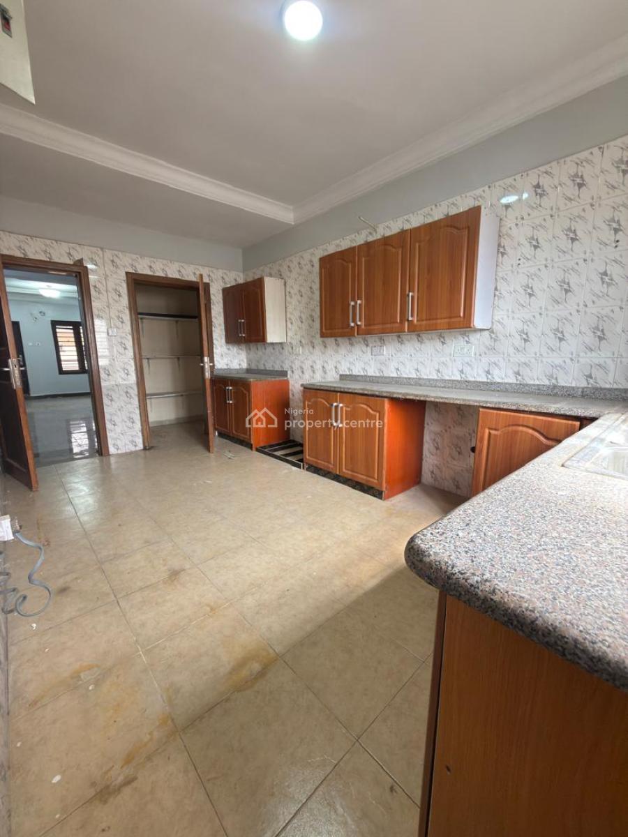 3 Bedroom Flat + Bq, Lekki Phase 1, Lekki, Lagos, Flat / Apartment for Rent