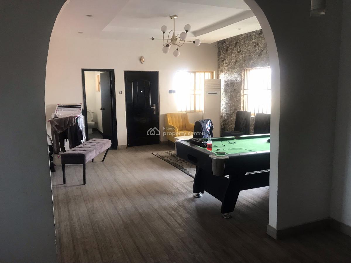 Self Service Spacious 3 Bedroom Flat, Awudu Epkegha Boulevard, Lekki Phase 1, Lekki, Lagos, Flat / Apartment for Rent