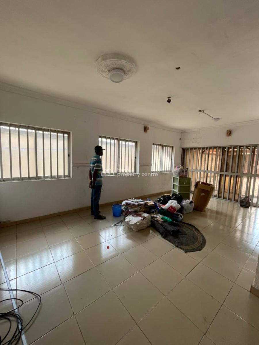 5 Bedrooms Semidetached Duplex, Gra, Ogudu, Lagos, Semi-detached Duplex for Rent