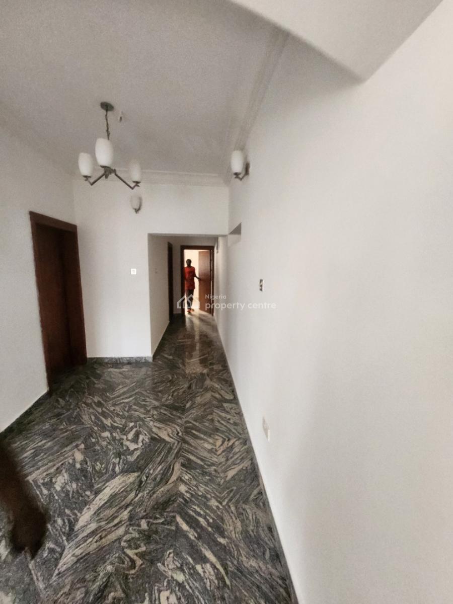 Clean Service 2 Bedroom Flat,2nd Floor, By Panama ( Tarred Rd), Maitama District, Abuja, Flat / Apartment for Rent