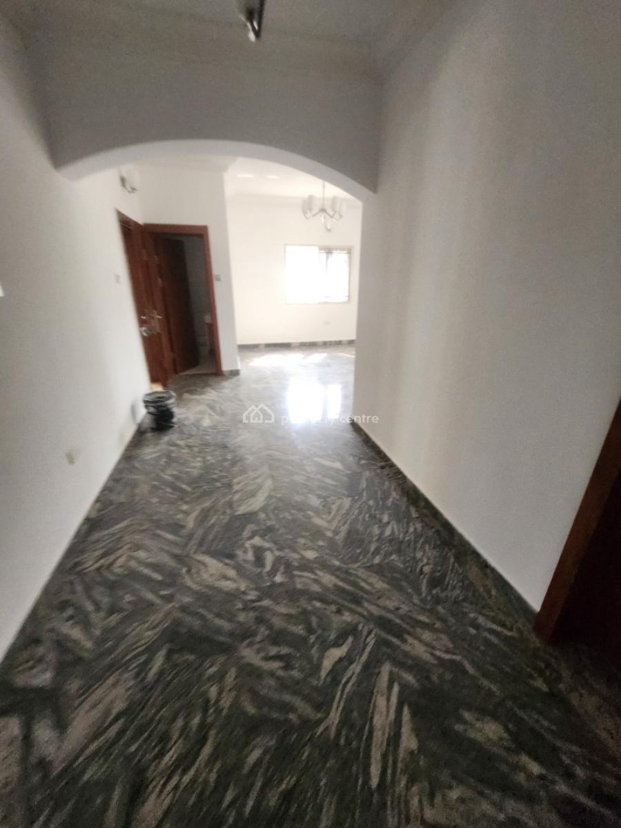 Clean Service 2 Bedroom Flat,2nd Floor, By Panama ( Tarred Rd), Maitama District, Abuja, Flat / Apartment for Rent
