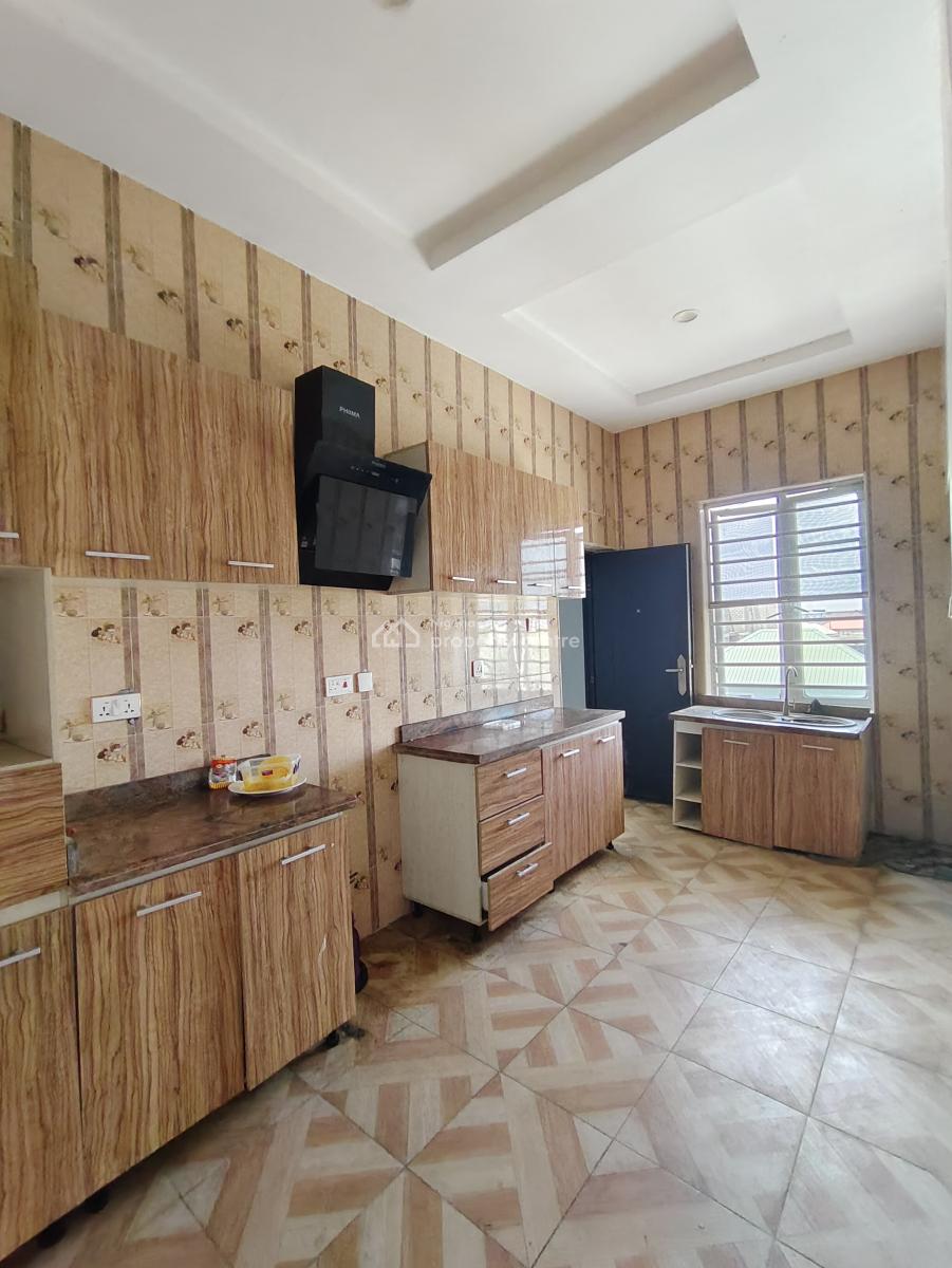 Sharp 2 Bedrooms Apartment, Blenco, Sangotedo, Ajah, Lagos, Flat / Apartment for Rent