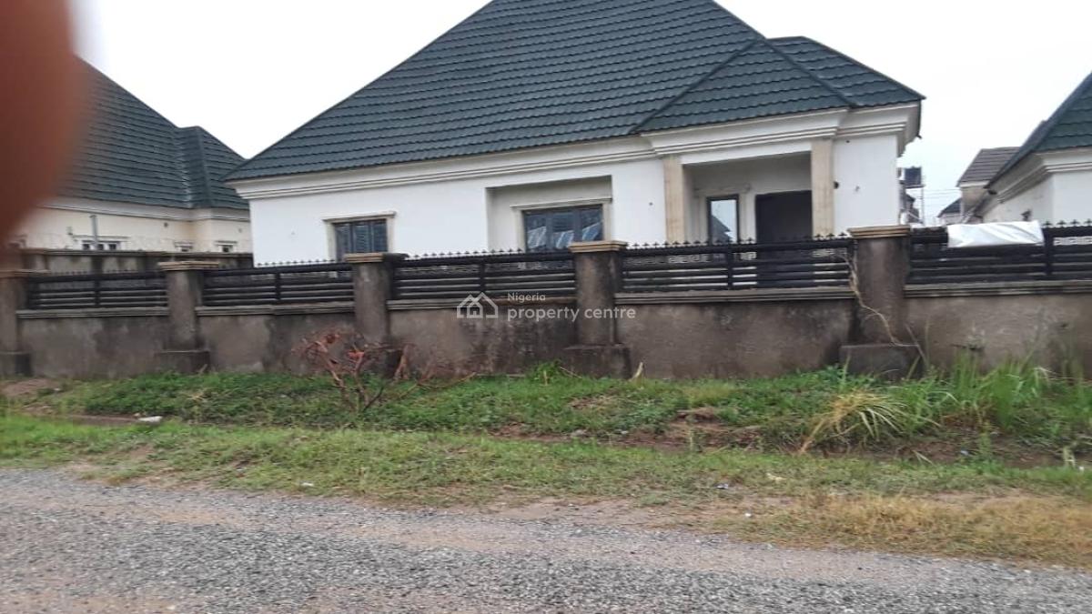 Luxury 3 Bedroom Bungalow with Excellent Facilities, Fha (f.h.a), Lugbe District, Abuja, Detached Bungalow for Sale