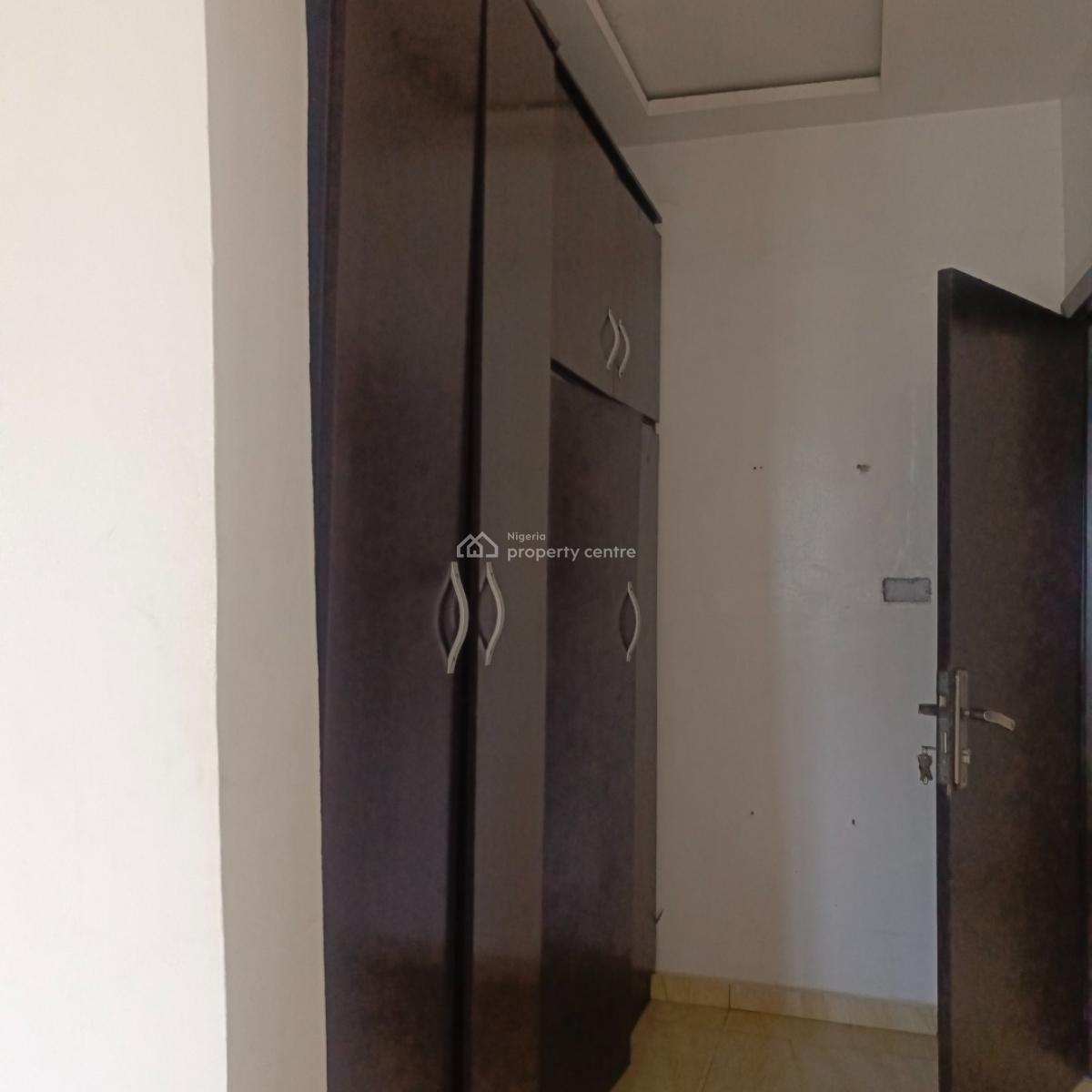 Self Contain, Off Domino Pizza, Ologolo, Lekki, Lagos, Self Contain (single Rooms) for Rent