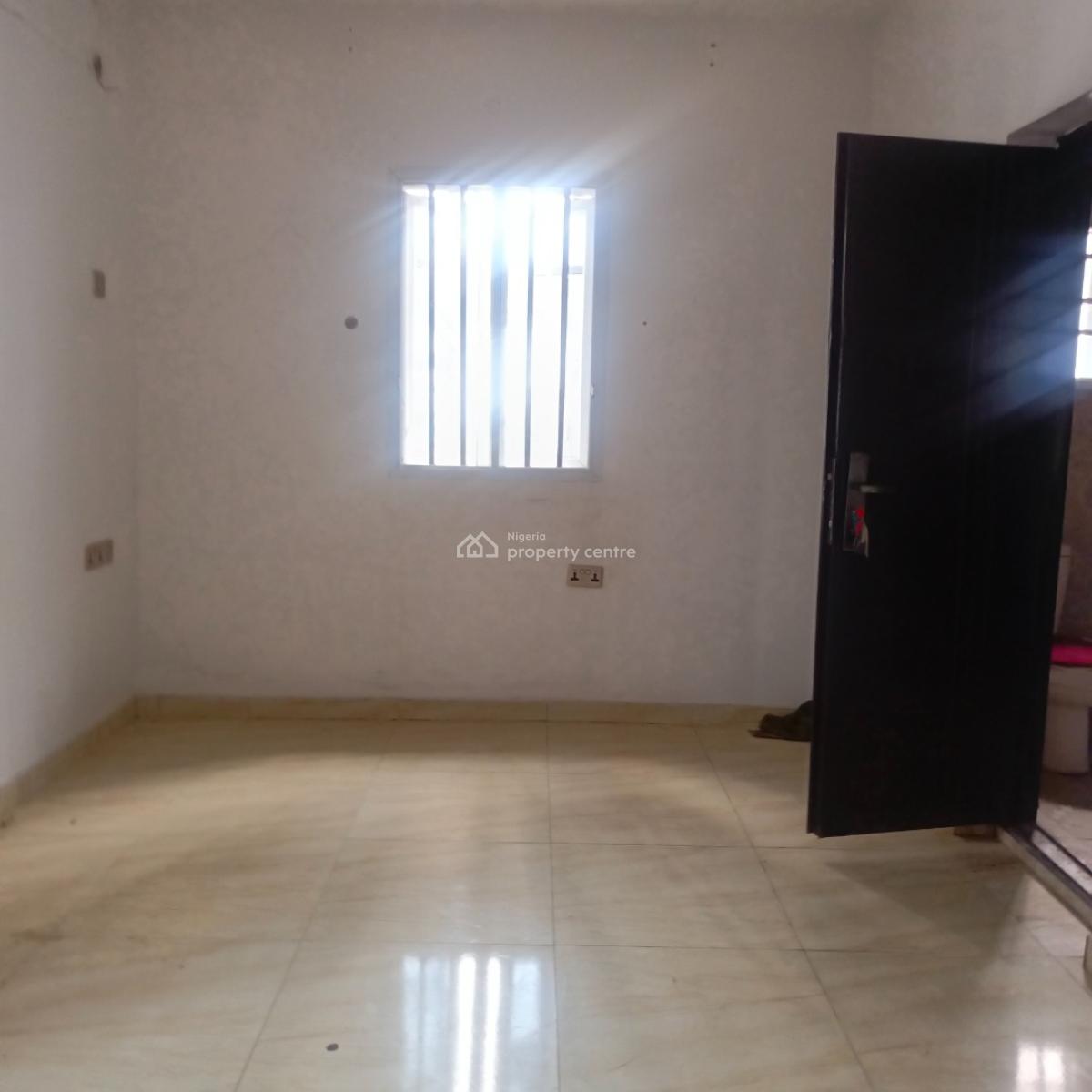 Self Contain, Off Domino Pizza, Ologolo, Lekki, Lagos, Self Contain (single Rooms) for Rent