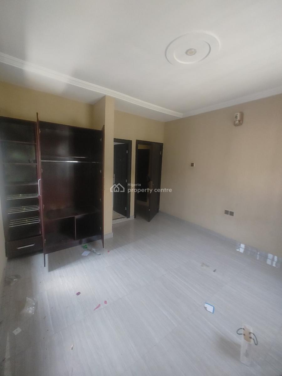 Sharp and Spacious 2 Bedroom Flat Apartment Upstairs, Sangotedo, Ajah, Lagos, Flat / Apartment for Rent