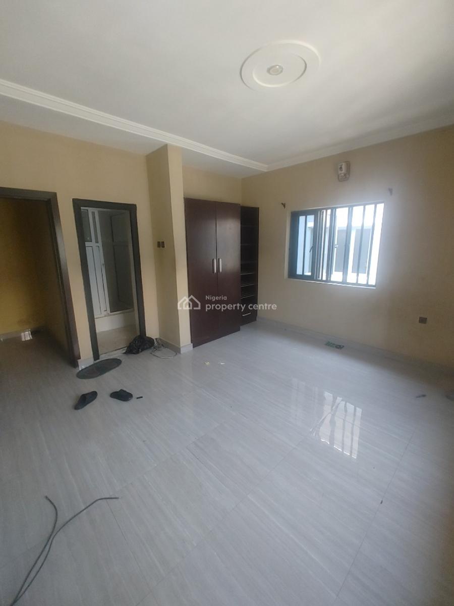 Sharp and Spacious 2 Bedroom Flat Apartment Upstairs, Sangotedo, Ajah, Lagos, Flat / Apartment for Rent