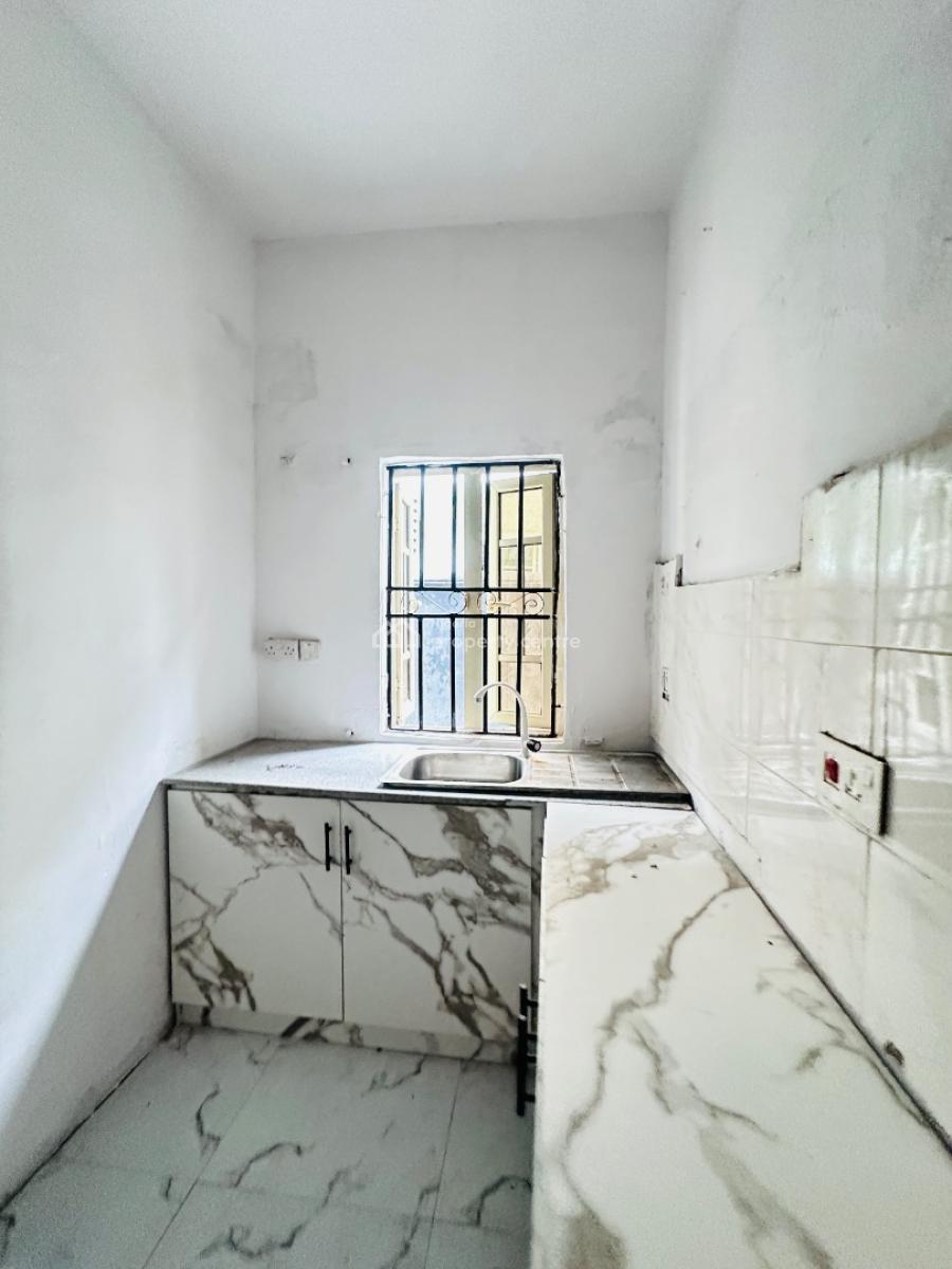 1 Bedroom Apartment, Lekki Phase 1, Lekki, Lagos, Flat / Apartment for Rent