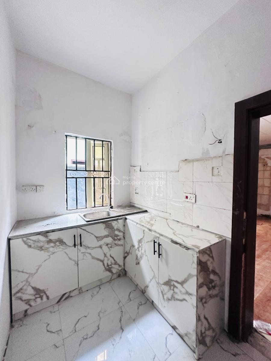 1 Bedroom Apartment, Lekki Phase 1, Lekki, Lagos, Flat / Apartment for Rent