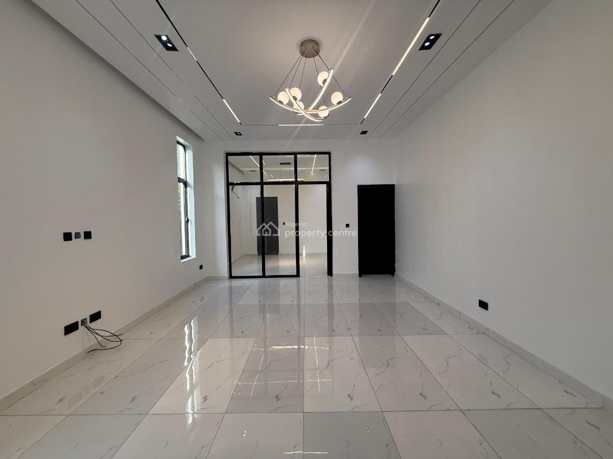 5 Bedroom Detached Available, Lekki Phase 2, Lekki, Lagos, Detached Duplex for Sale