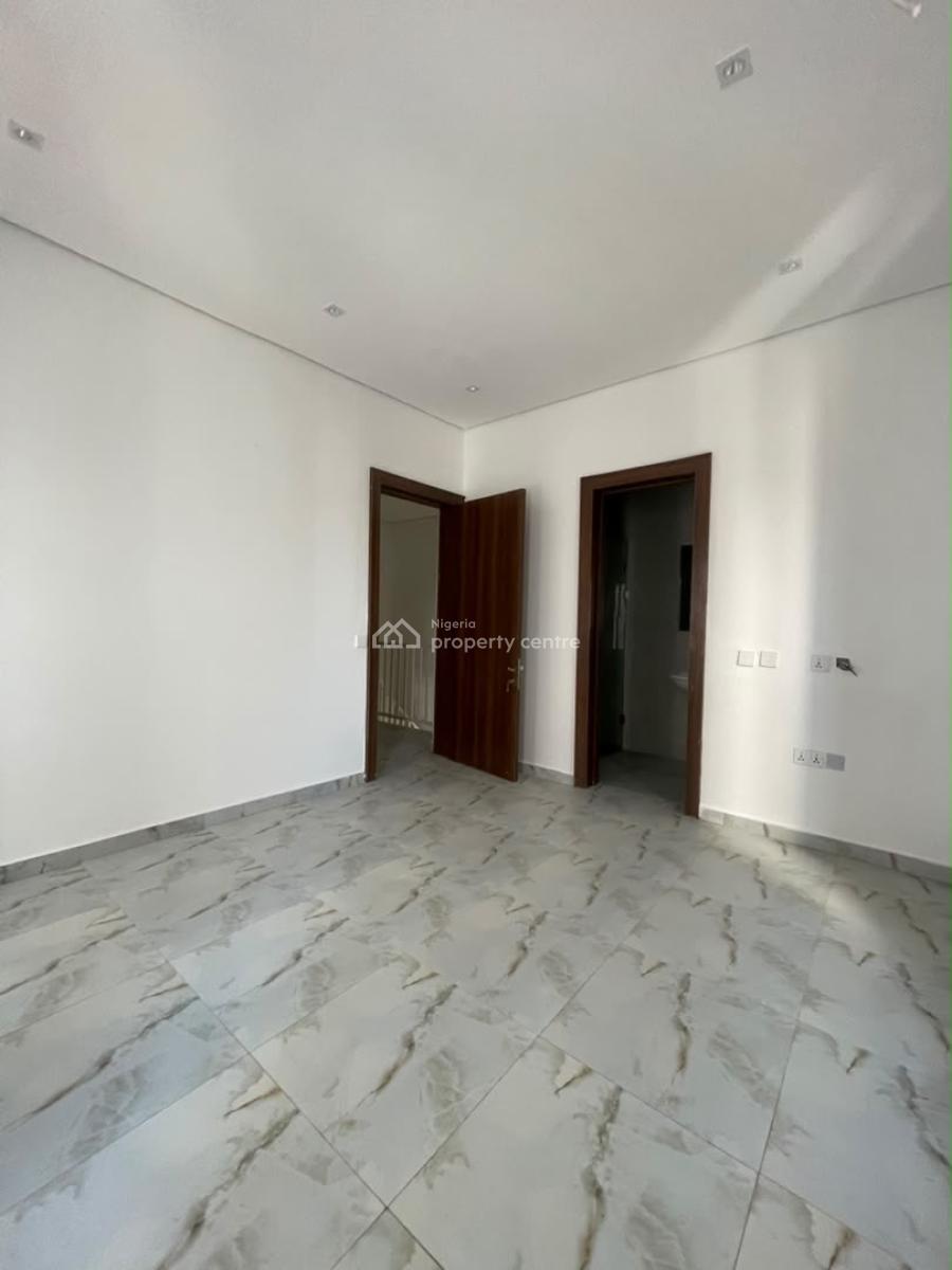 Newly Built 2 Units of 3 Bedrooms Terrace, Off African Lane, Lekki Phase 1, Lekki, Lagos, Terraced Duplex for Rent