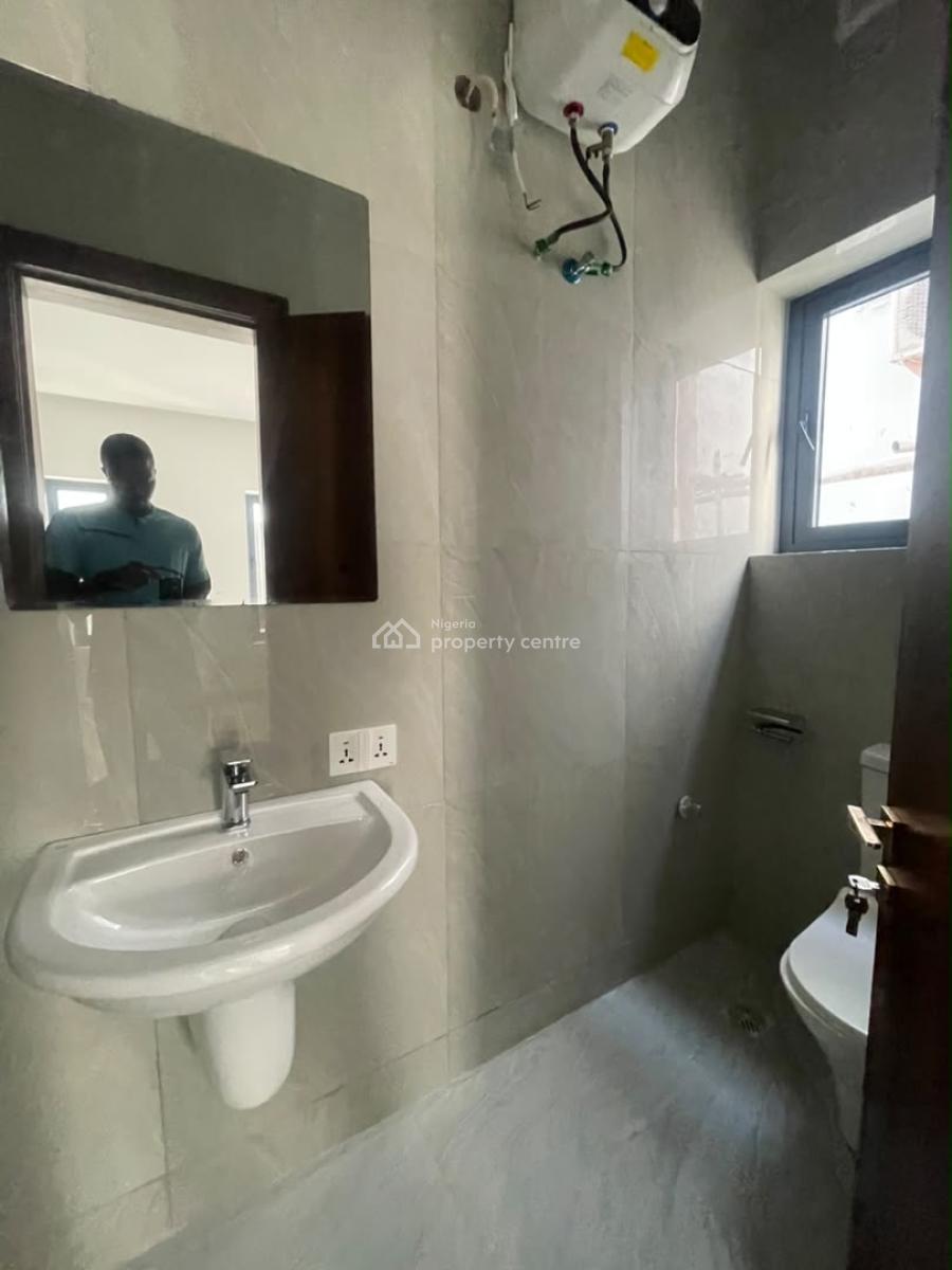 Newly Built 2 Units of 3 Bedrooms Terrace, Off African Lane, Lekki Phase 1, Lekki, Lagos, Terraced Duplex for Rent