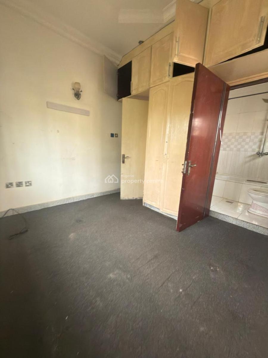 3 Bedroom Flat, Lekki Phase 1, Lekki, Lagos, Flat / Apartment for Rent