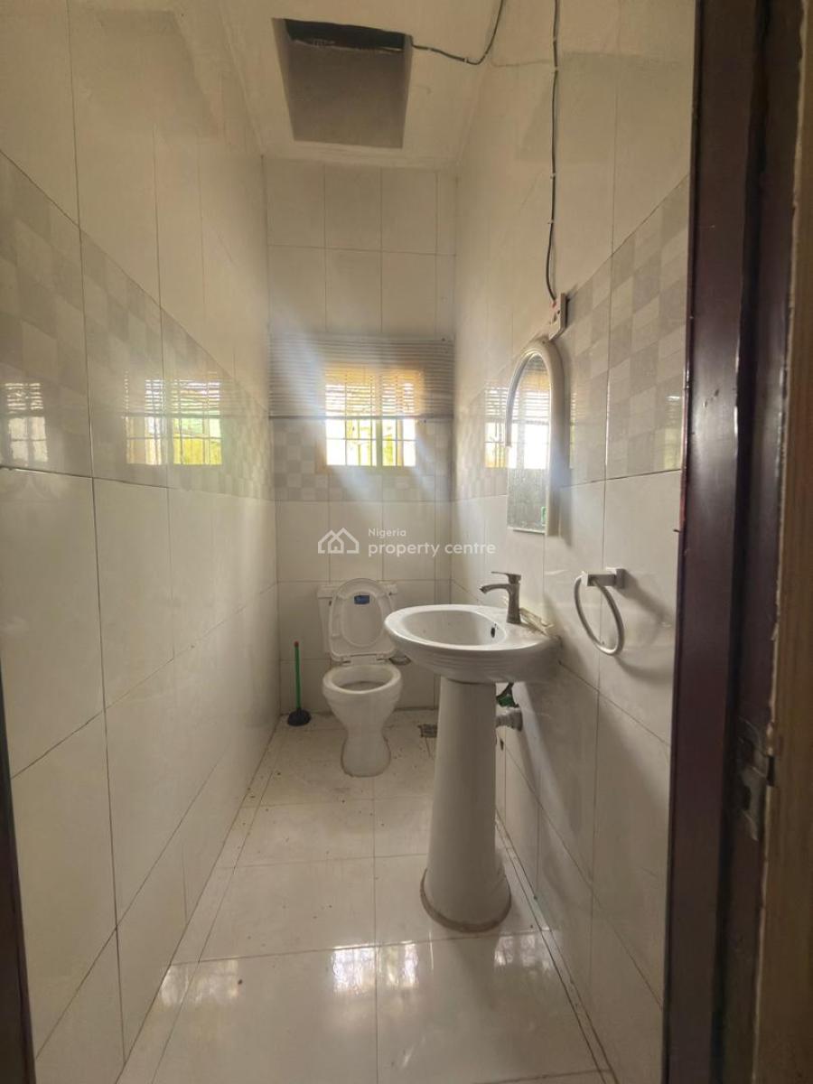 3 Bedroom Flat, Lekki Phase 1, Lekki, Lagos, Flat / Apartment for Rent