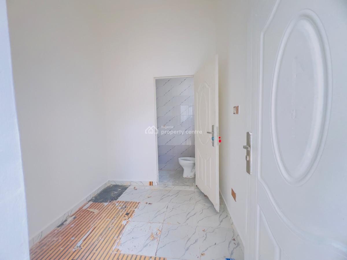 1 Room Bq with Kitchen, Bera Estate Chevron Drive, Lekki, Lagos, Self Contain (single Rooms) for Rent