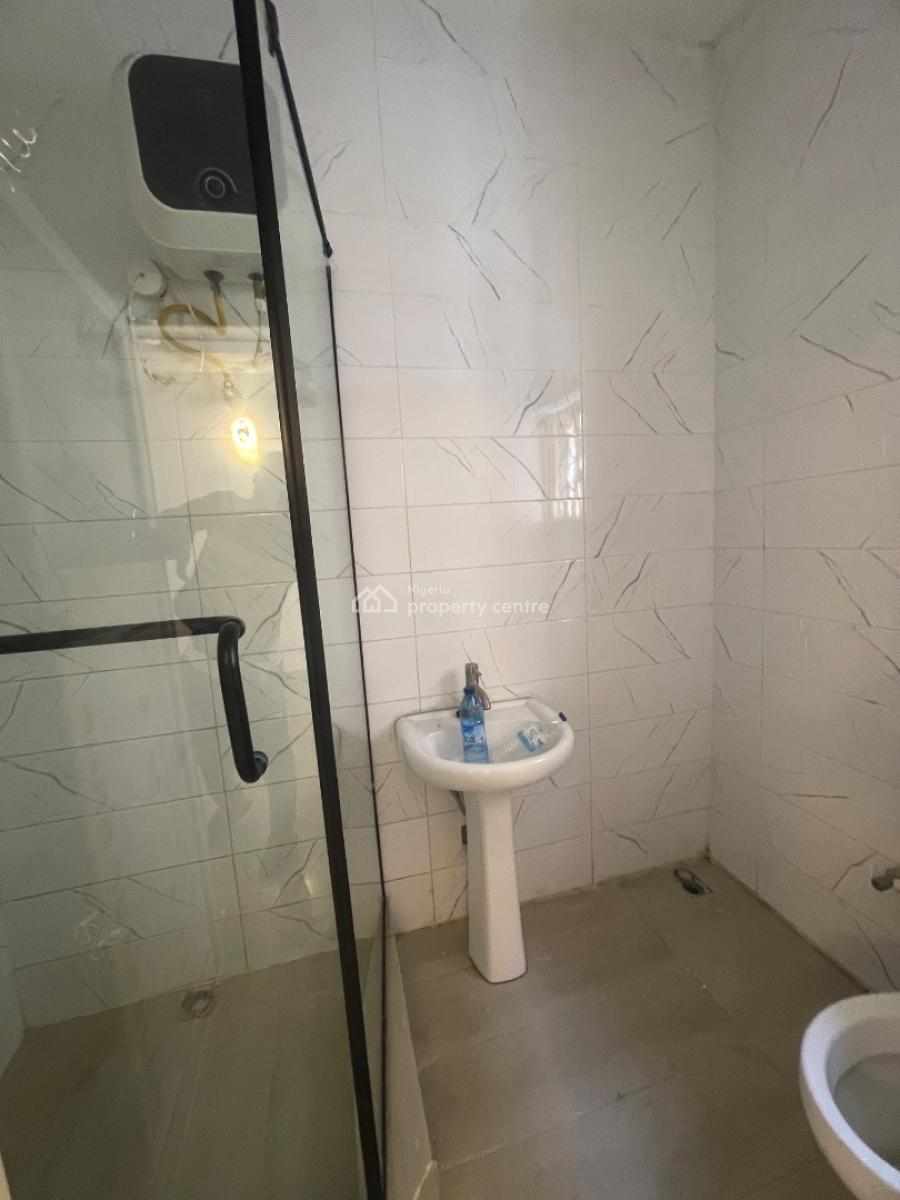 Elegant Well Finished 2 Bedroom Flat, Majek Bus Stop, Idiagbon Town, Sangotedo, Ajah, Lagos, Flat / Apartment for Rent