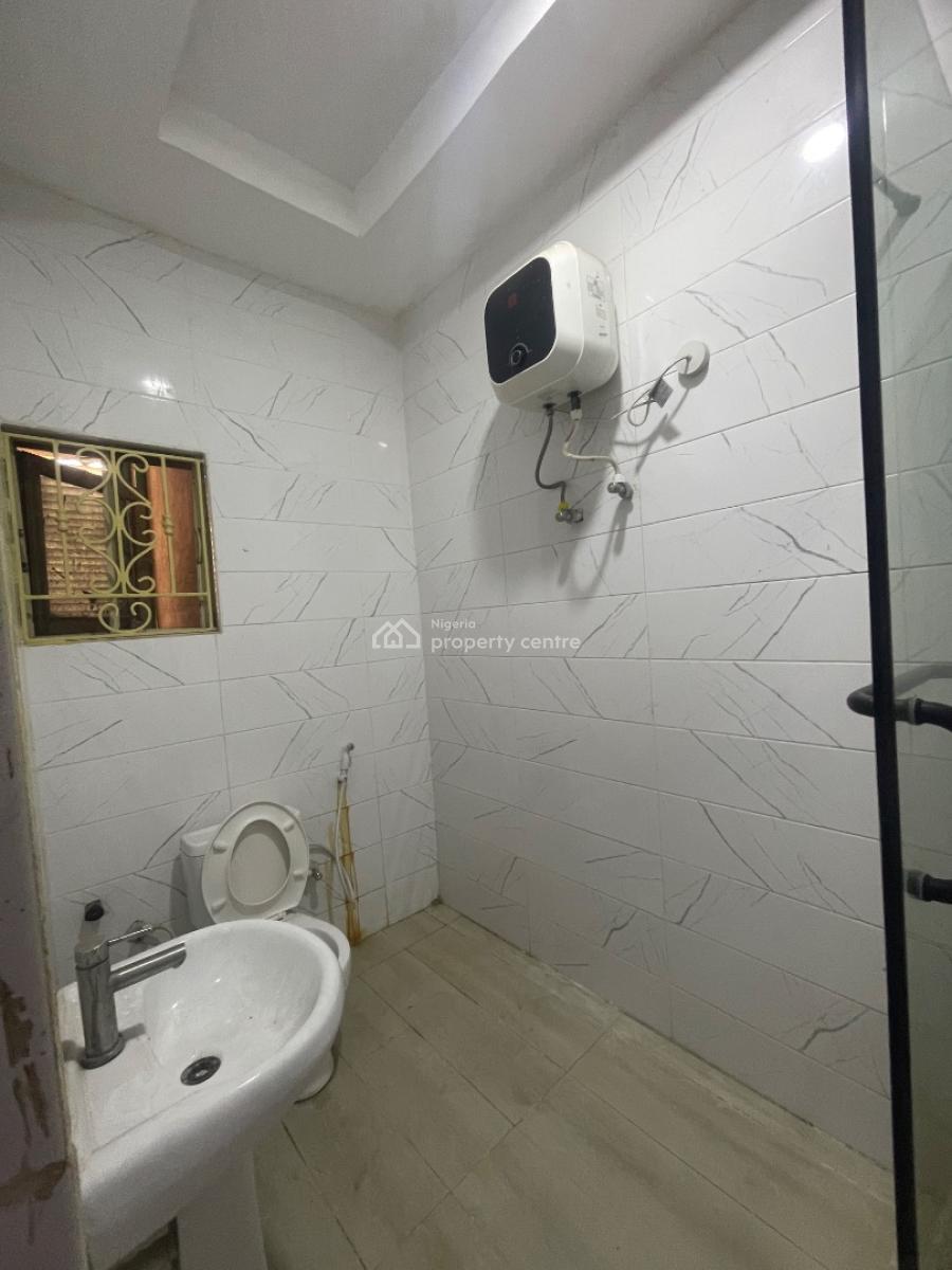 Elegant Well Finished 2 Bedroom Flat, Majek Bus Stop, Idiagbon Town, Sangotedo, Ajah, Lagos, Flat / Apartment for Rent