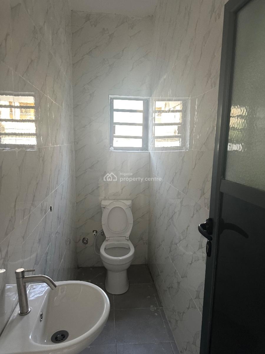 Luxury 2 Bedroom Apartment, Off Rovers Estate, Ogombo Ajah Lagos., Ogombo, Ajah, Lagos, Flat / Apartment for Rent