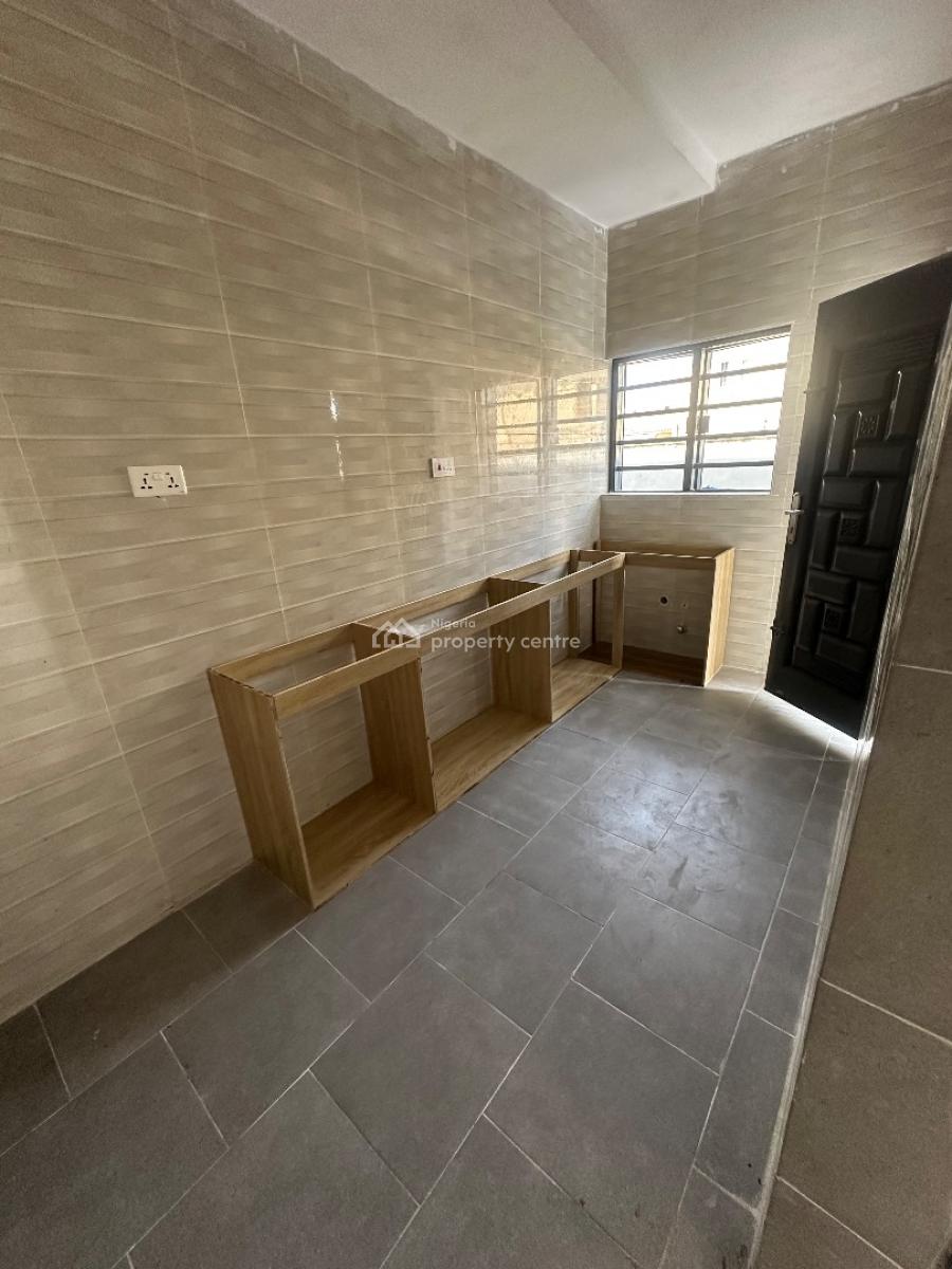 Luxury 2 Bedroom Apartment, Off Rovers Estate, Ogombo Ajah Lagos., Ogombo, Ajah, Lagos, Flat / Apartment for Rent