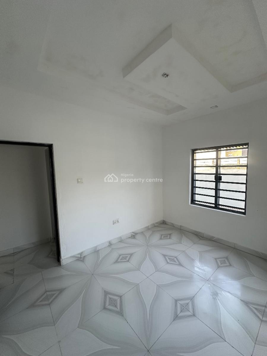 Luxury 2 Bedroom Apartment, Off Rovers Estate, Ogombo Ajah Lagos., Ogombo, Ajah, Lagos, Flat / Apartment for Rent