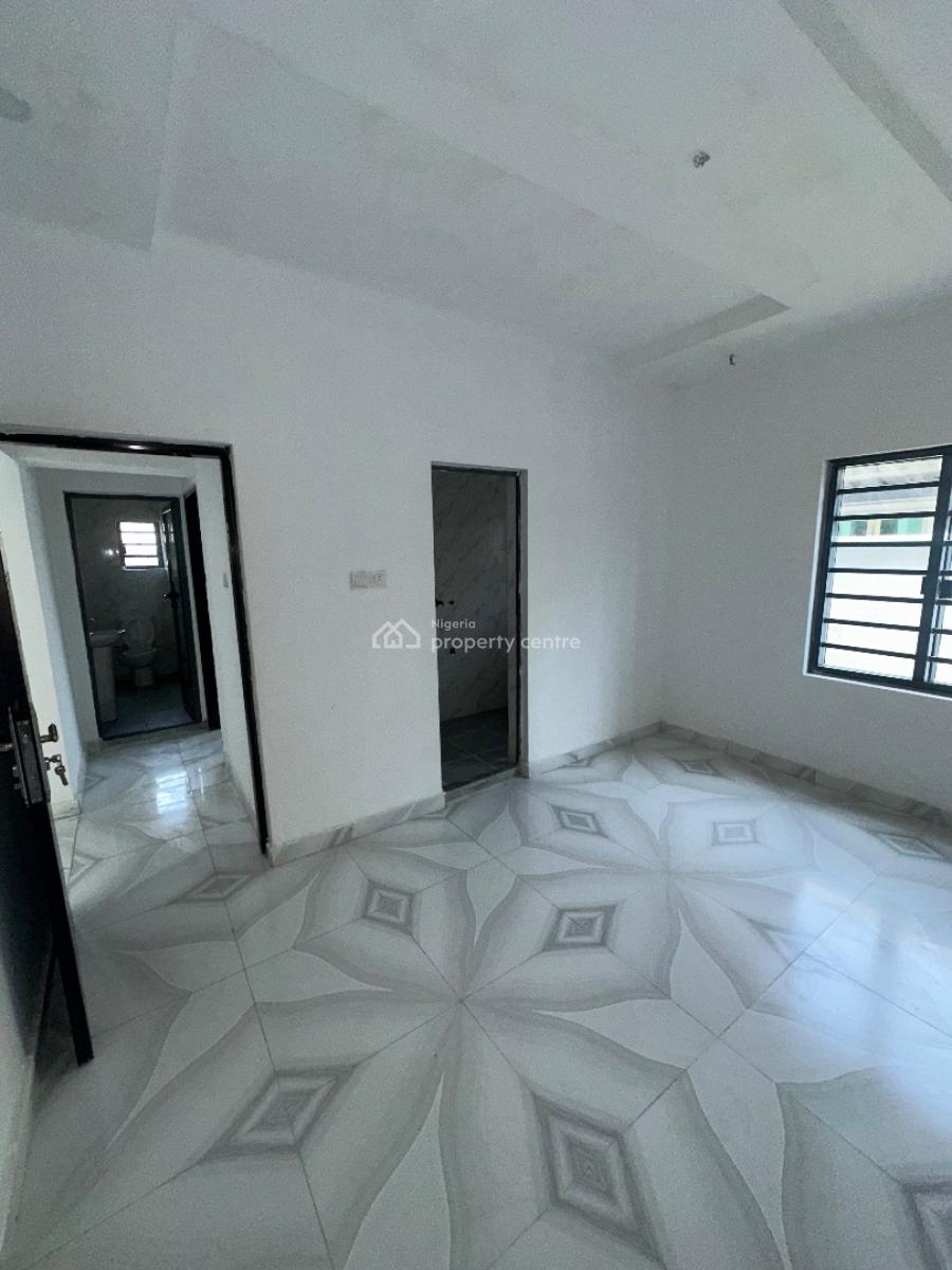 Luxury 2 Bedroom Apartment, Off Rovers Estate, Ogombo Ajah Lagos., Ogombo, Ajah, Lagos, Flat / Apartment for Rent