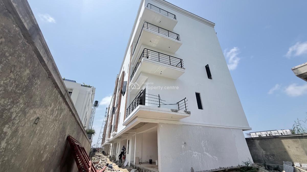 Spacious 5-bedroom Terrace Duplex  with Elevator, Banana Island, Ikoyi, Lagos, Terraced Duplex for Sale