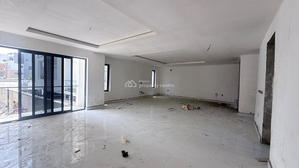 Spacious 5-bedroom Terrace Duplex  with Elevator, Banana Island, Ikoyi, Lagos, Terraced Duplex for Sale