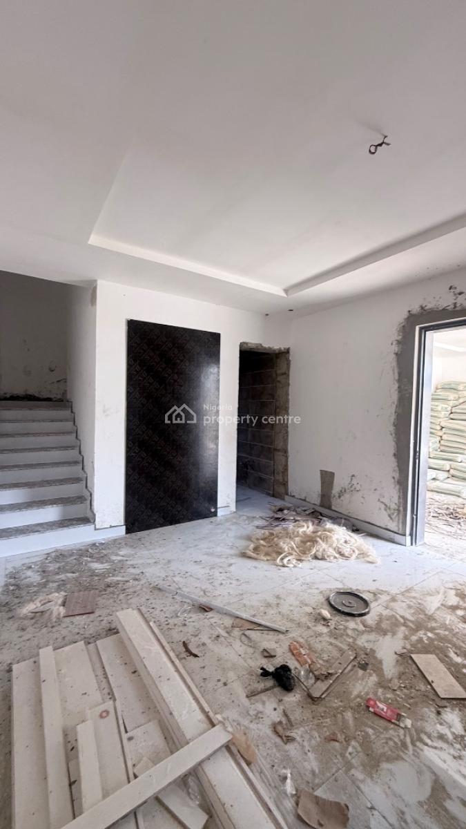 Spacious 5-bedroom Terrace Duplex  with Elevator, Banana Island, Ikoyi, Lagos, Terraced Duplex for Sale