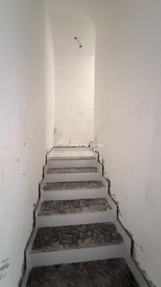 Spacious 5-bedroom Terrace Duplex  with Elevator, Banana Island, Ikoyi, Lagos, Terraced Duplex for Sale