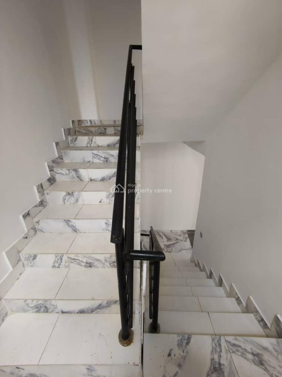 Newly Built and Serviced 4 Bedroom Terrace Duplex, Lekki Phase 1, Lekki, Lagos, Terraced Duplex for Rent