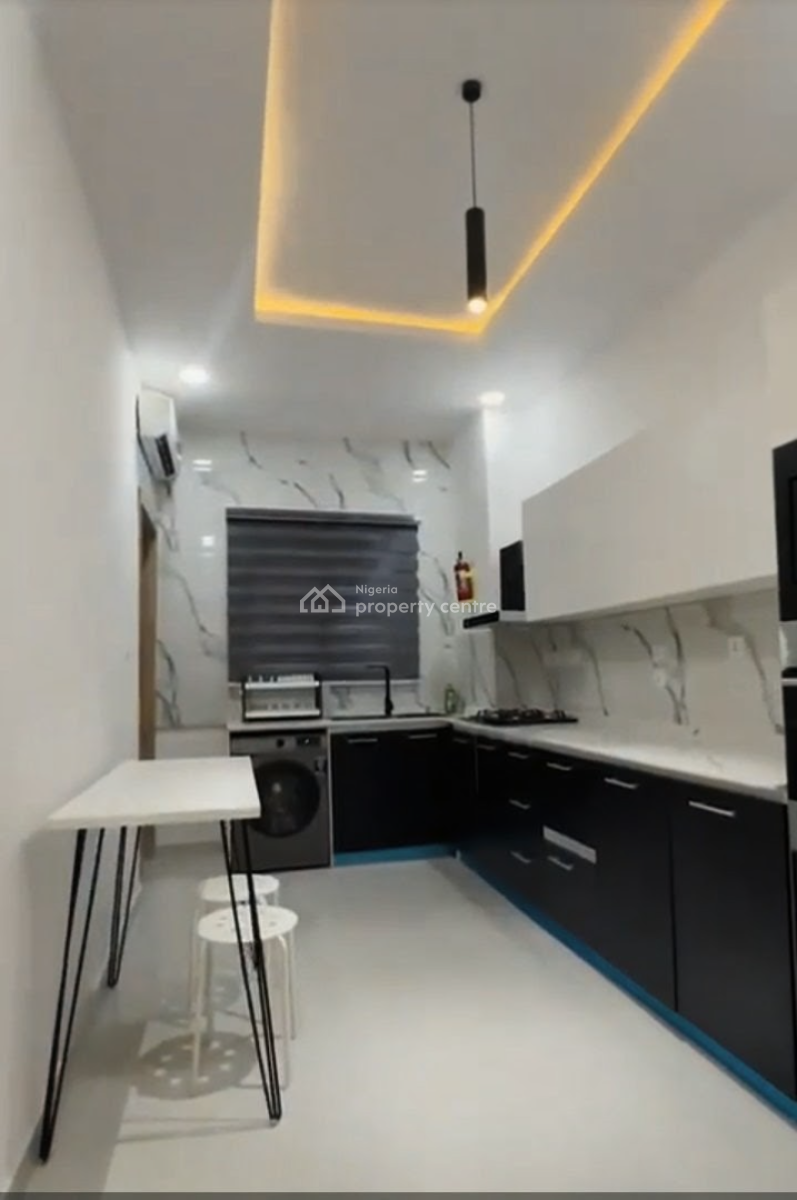 2 Bedroom Flat Furnished and Serviced, Off Admiralty Way, Lekki Phase 1, Lekki, Lagos, Flat / Apartment for Rent