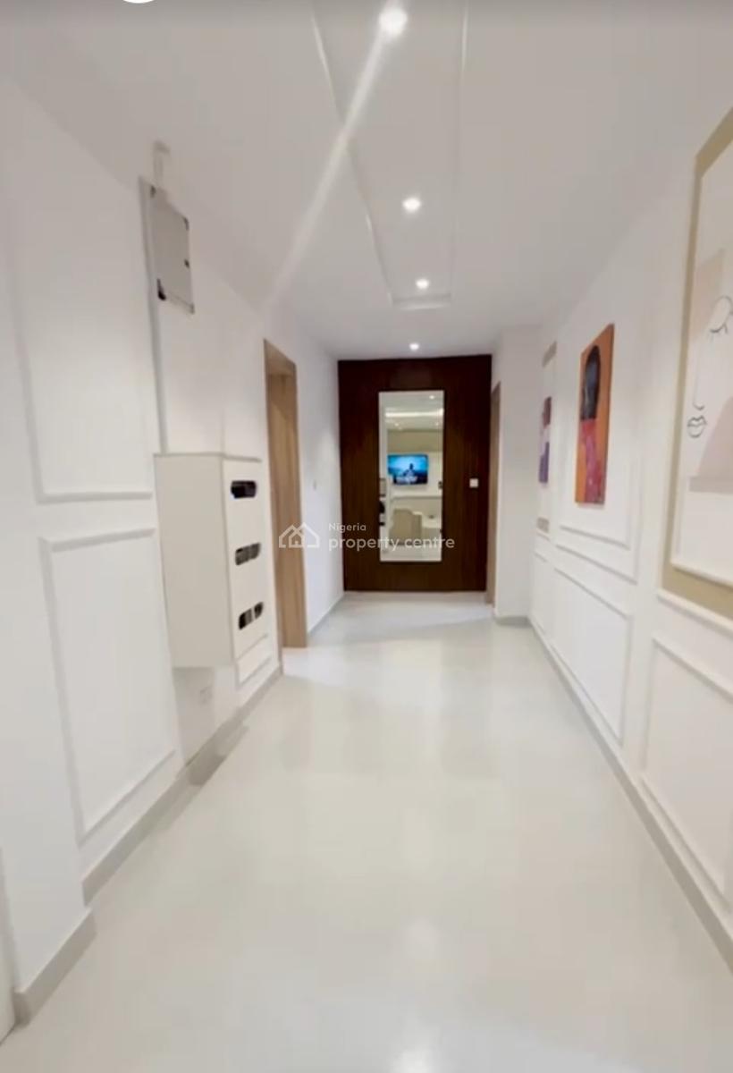 2 Bedroom Flat Furnished and Serviced, Off Admiralty Way, Lekki Phase 1, Lekki, Lagos, Flat / Apartment for Rent