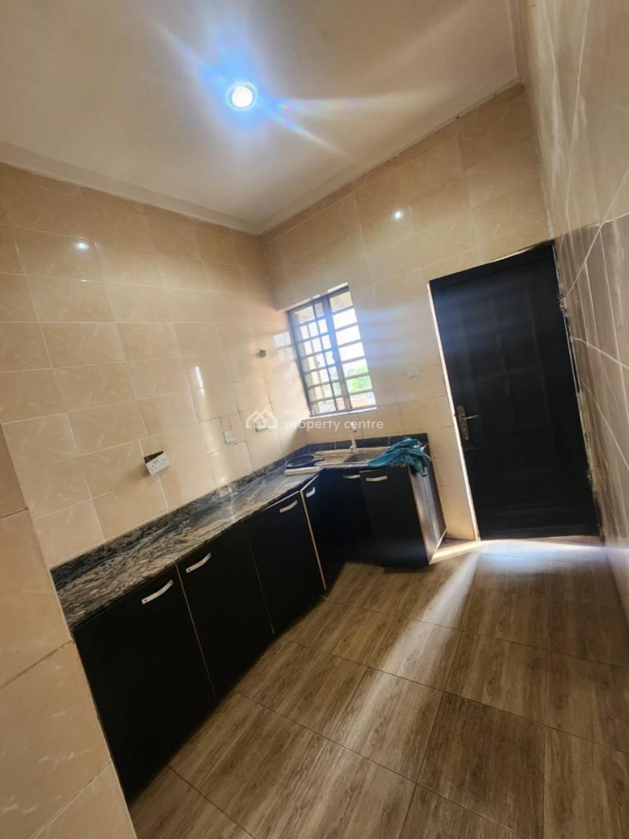 Neatly Used 2 Bedrooms Upstairs Flat, Off Ibeshe Road, Ibeshe, Ikorodu, Lagos, Flat / Apartment for Rent