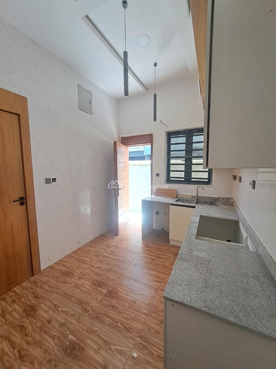 Newly Built 4 Bedroom Semi-detached with Bq, Ologolo, Lekki, Lagos, Semi-detached Duplex for Rent