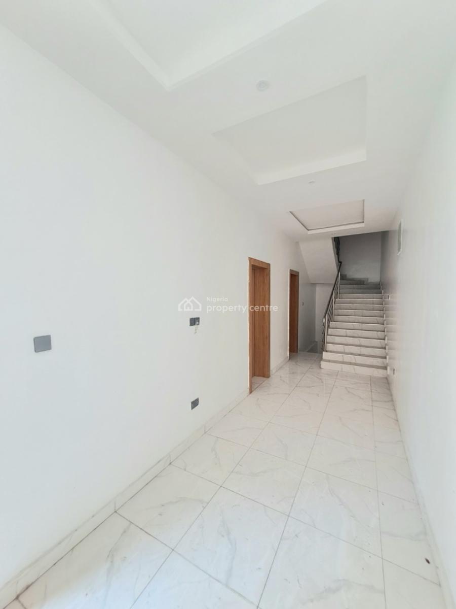 Newly Built 4 Bedroom Semi-detached with Bq, Ologolo, Lekki, Lagos, Semi-detached Duplex for Rent