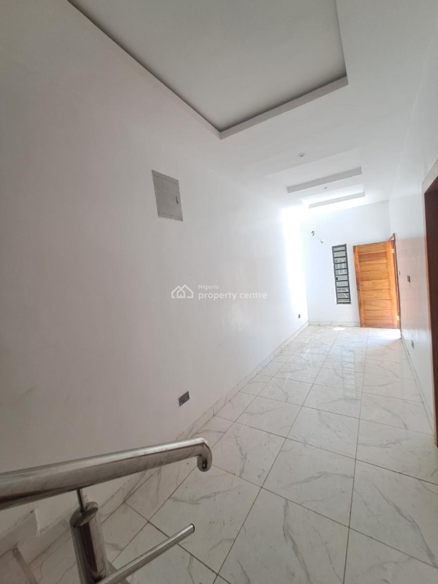 Newly Built 4 Bedroom Semi-detached with Bq, Ologolo, Lekki, Lagos, Semi-detached Duplex for Rent