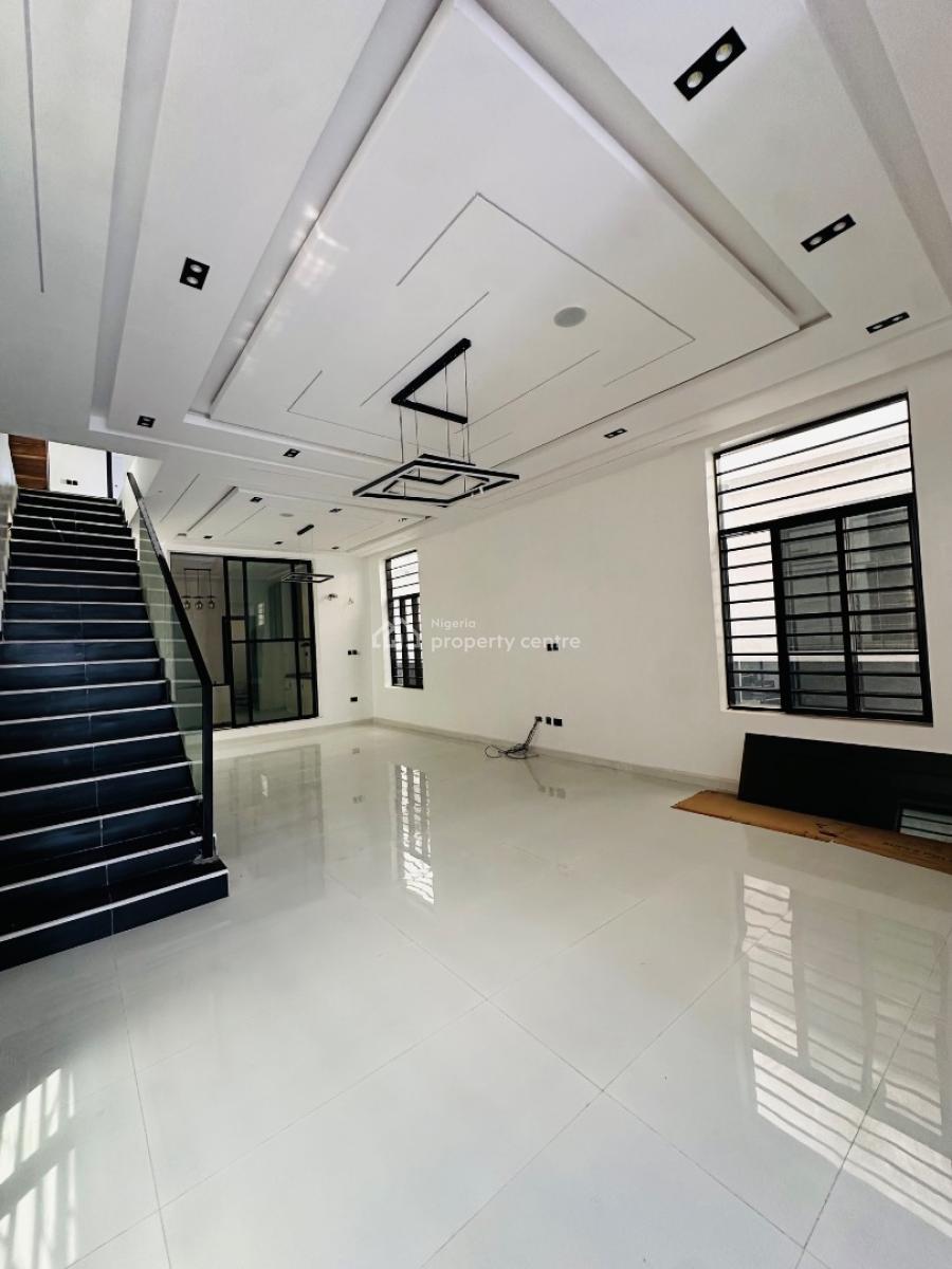 5 Bedroom & Bq, Ajah, Lagos, Detached Duplex for Sale