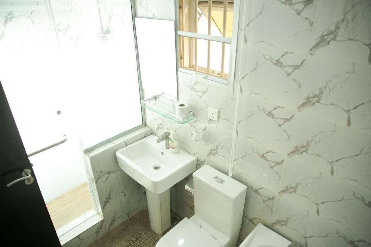 Luxurious 4 Bedroom Duplex, Moradeun, Gra Phase 2, Magodo, Lagos, Flat / Apartment Short Let