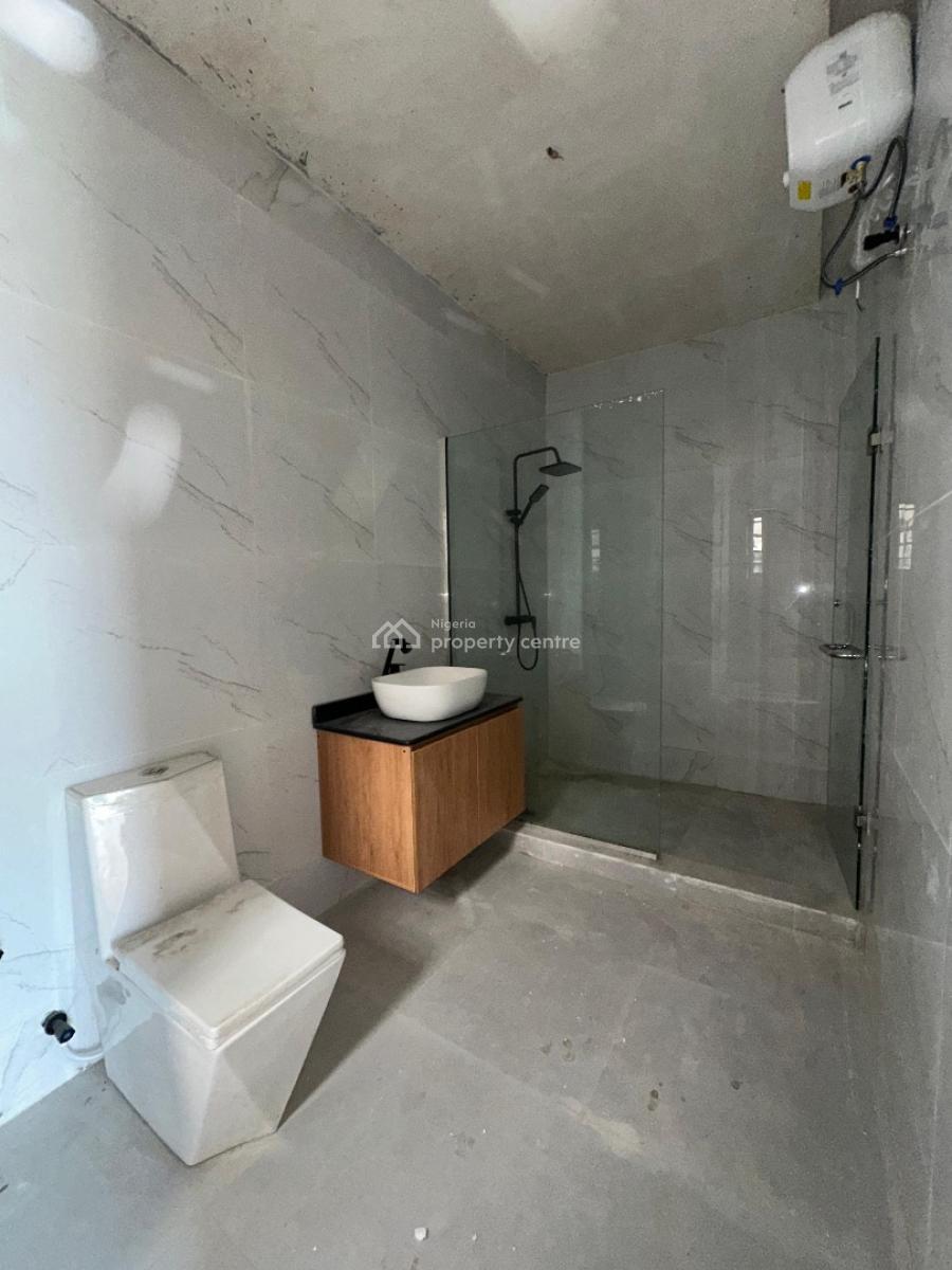 2 Bedroom Apartment with Bq, Lekki Phase 1, Lekki, Lagos, Flat / Apartment for Sale