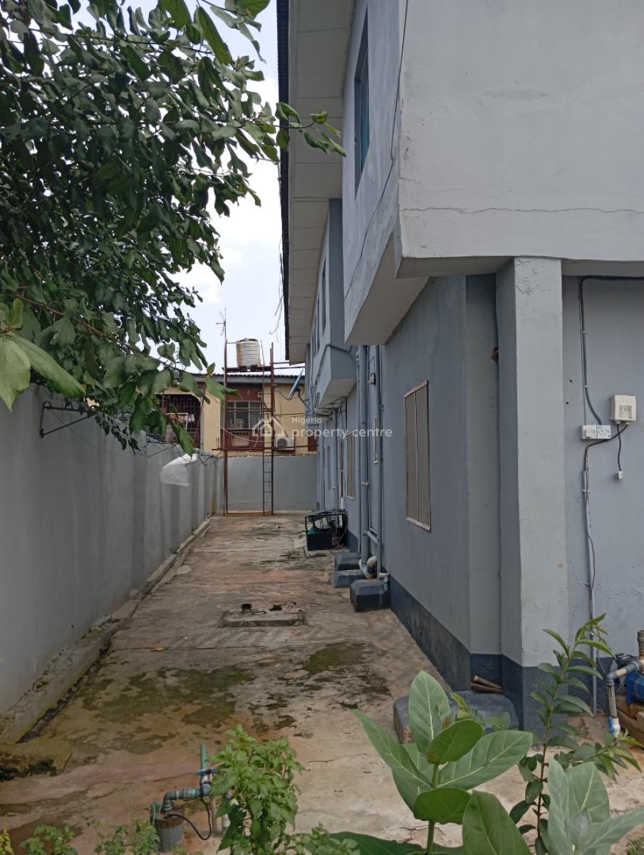 Block of 4units of 3bedroom Flat, Biola Street Off Demurin Road, Alapere Ketu Lagos, Alapere, Ketu, Lagos, Block of Flats for Sale