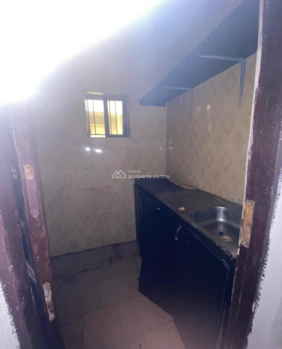 Executive Miniflat, Lekki Phase 1, Lekki, Lagos, Mini Flat (room and Parlour) for Rent