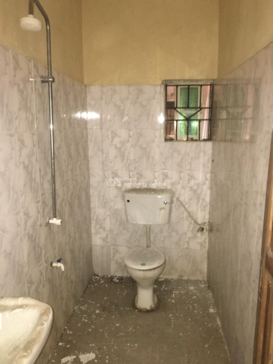 Neatly Used Miniflat, Bayeku, Igbogbo, Ikorodu, Lagos, Mini Flat (room and Parlour) for Rent