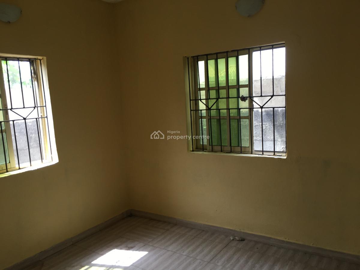 Neatly Used Miniflat, Bayeku, Igbogbo, Ikorodu, Lagos, Mini Flat (room and Parlour) for Rent
