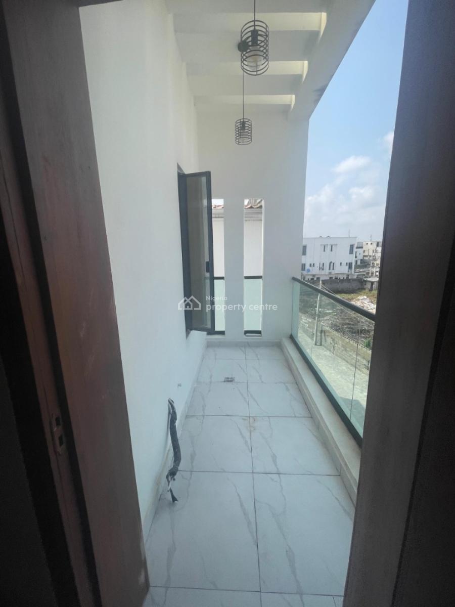 Spacious 4-bedroom Semi Detached Duplex with Bq, Ologolo, Lekki, Lagos, Semi-detached Duplex for Rent