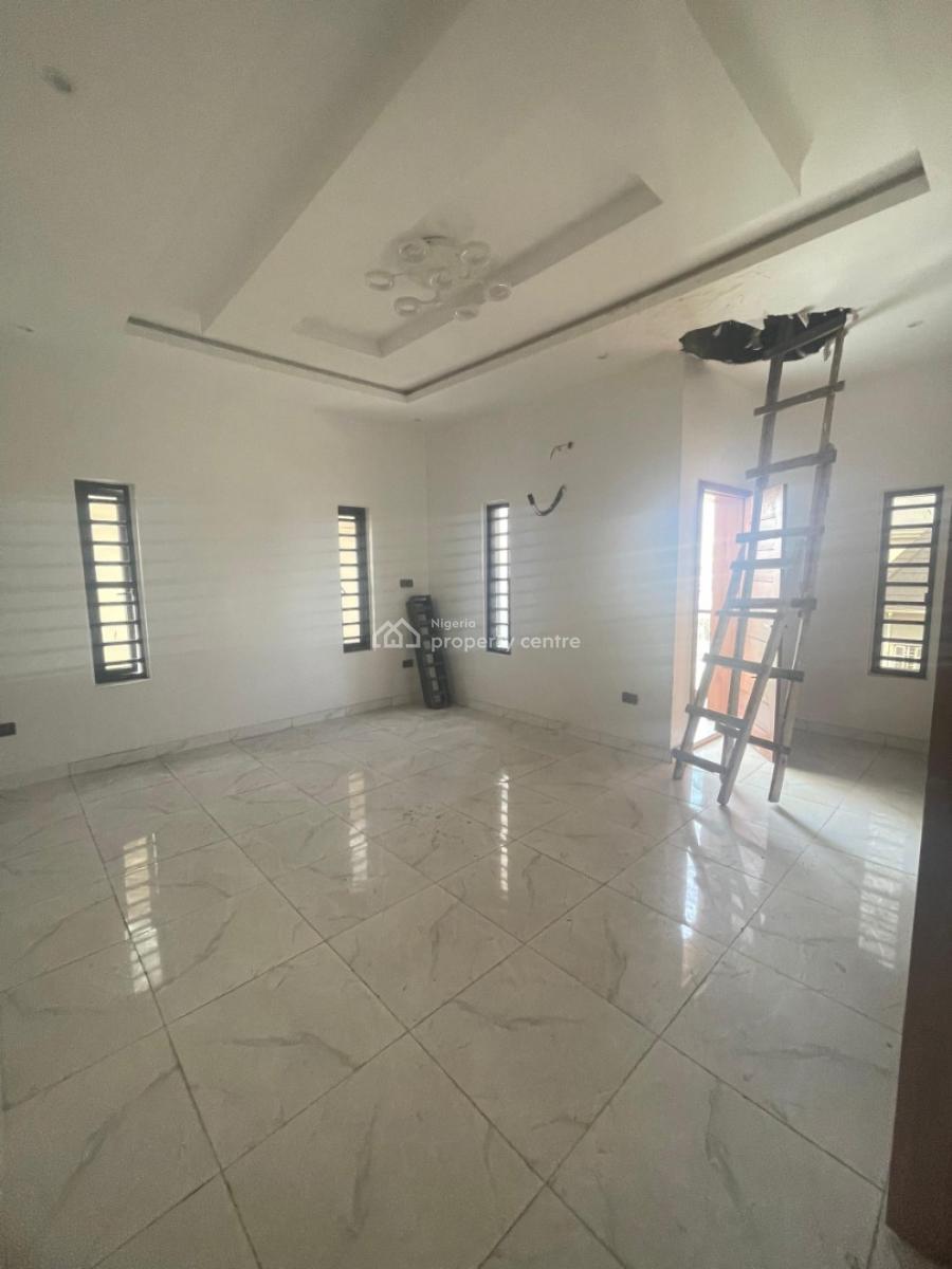 Spacious 4-bedroom Semi Detached Duplex with Bq, Ologolo, Lekki, Lagos, Semi-detached Duplex for Rent