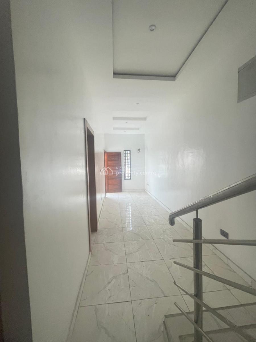 Spacious 4-bedroom Semi Detached Duplex with Bq, Ologolo, Lekki, Lagos, Semi-detached Duplex for Rent