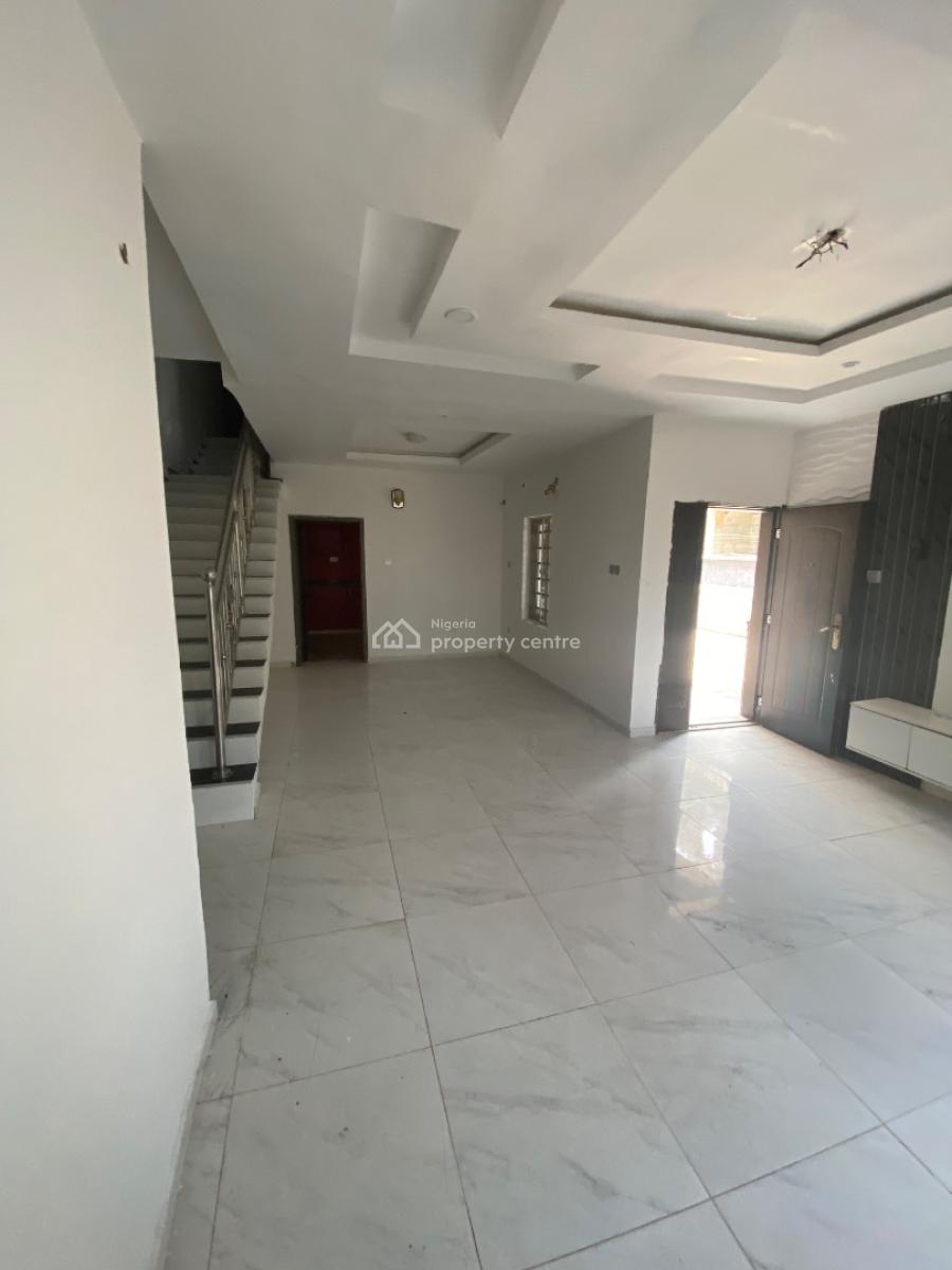 Well Maintained 2 Bedroom Duplex, Beechwood Extension, Awoyaya, Ibeju Lekki, Lagos, Semi-detached Duplex for Rent